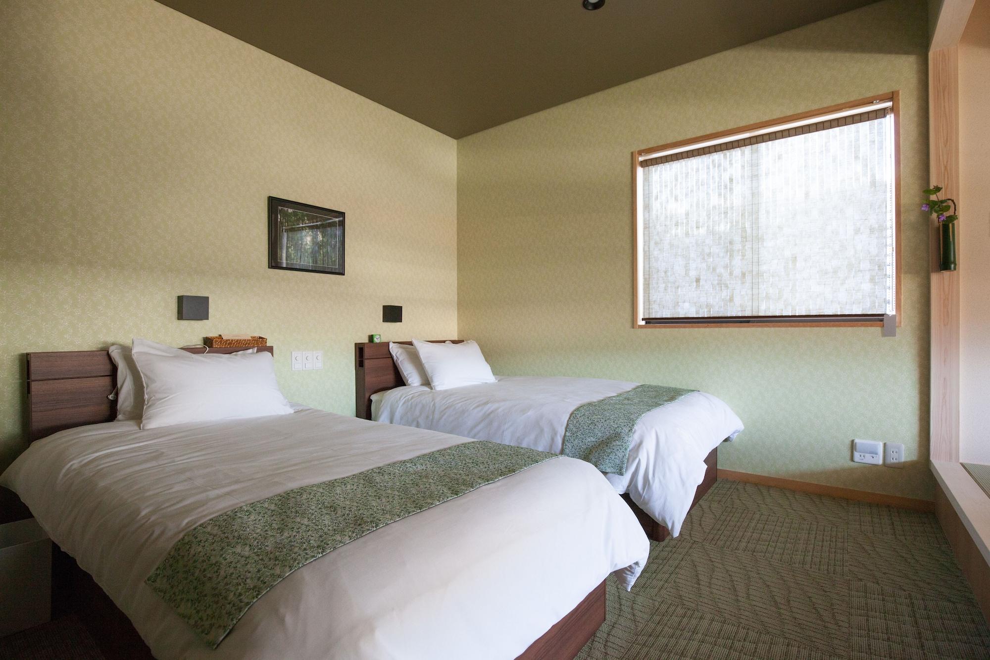 Kyoto Guest Inn Nagaokakyo Exterior photo