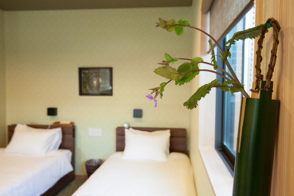 Kyoto Guest Inn Nagaokakyo Exterior photo